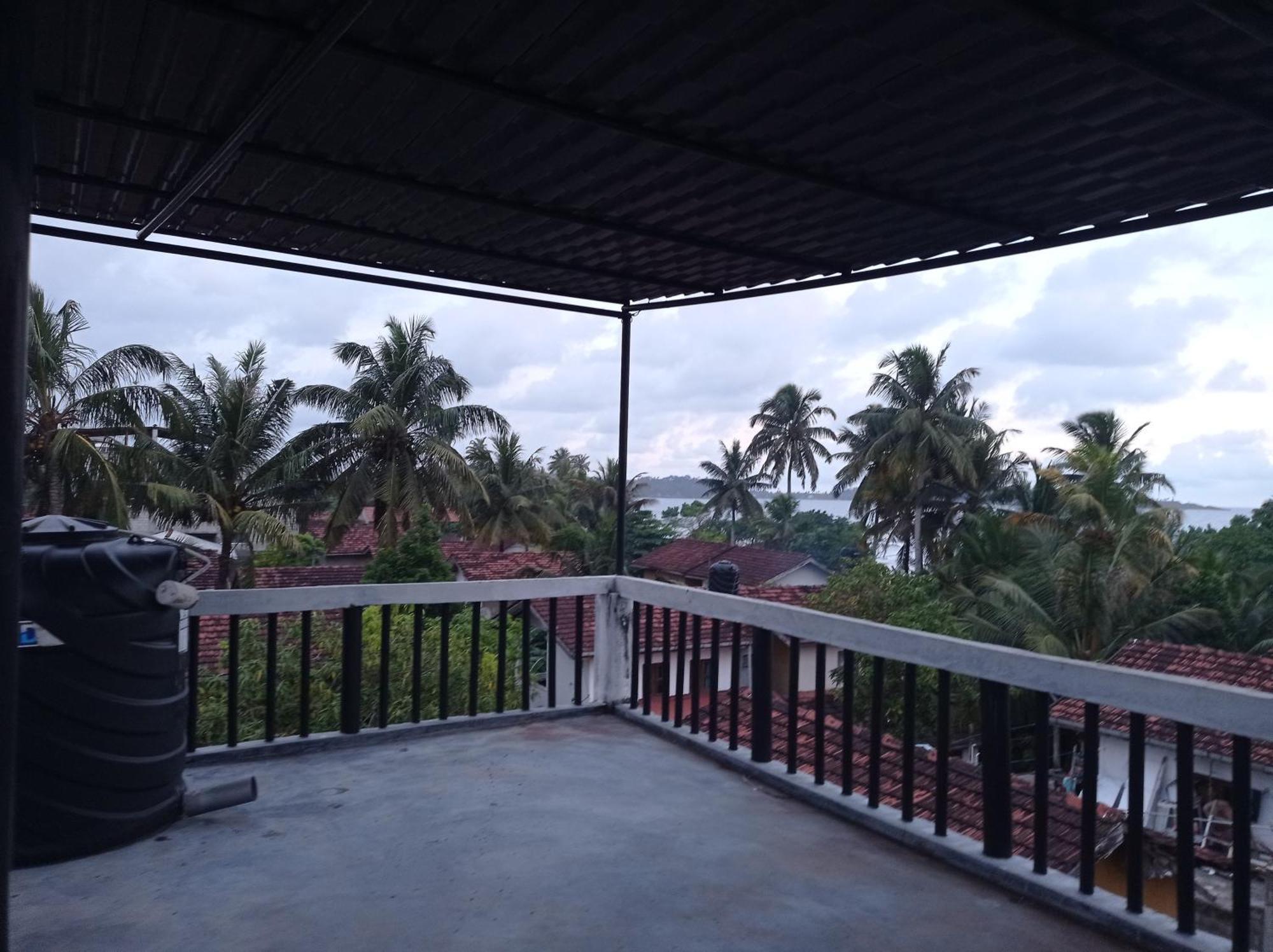 Surf & Salt Apartment Weligama Exterior photo